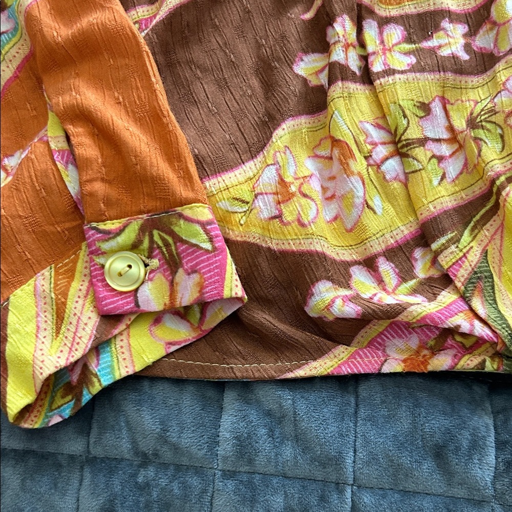 Haute Hippie Multicolor Floral Top - Picture 7 of 9